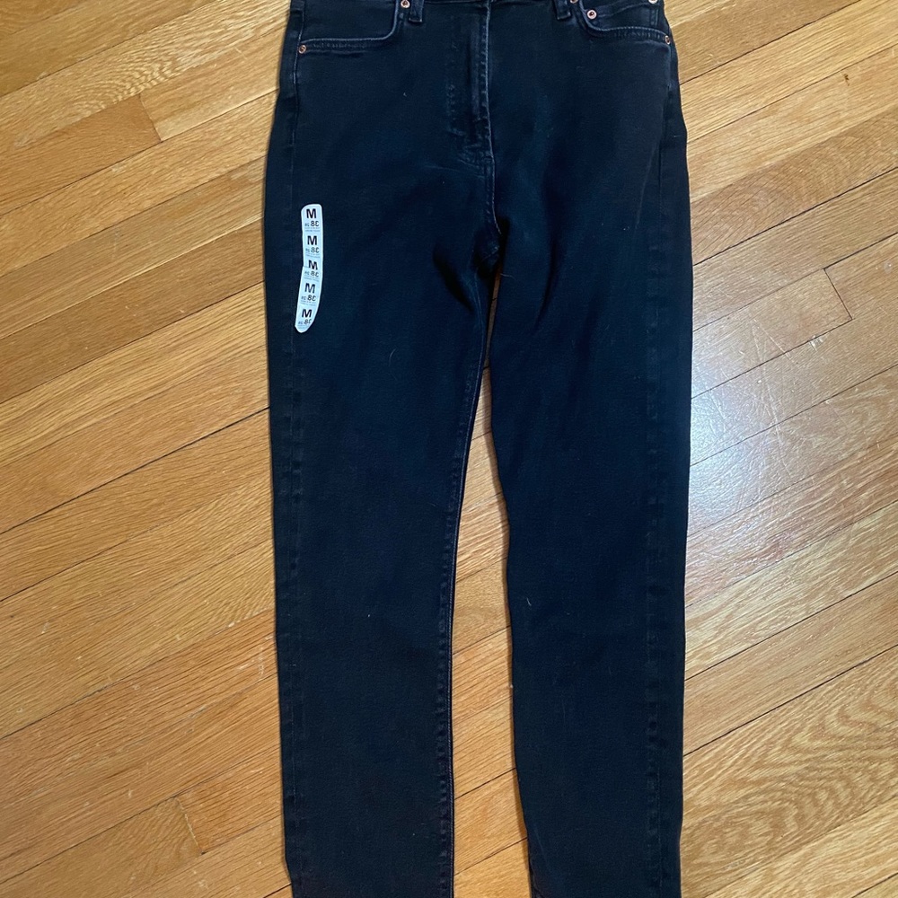 never worn tags still on zara jeans